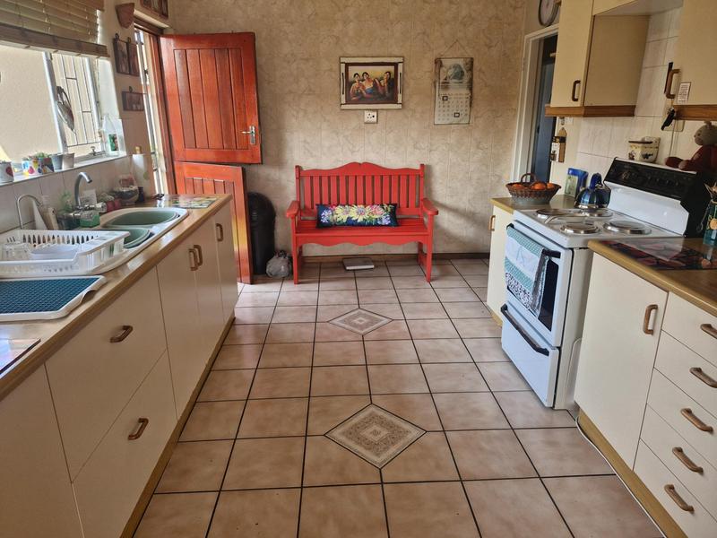 3 Bedroom Property for Sale in Parow Valley Western Cape